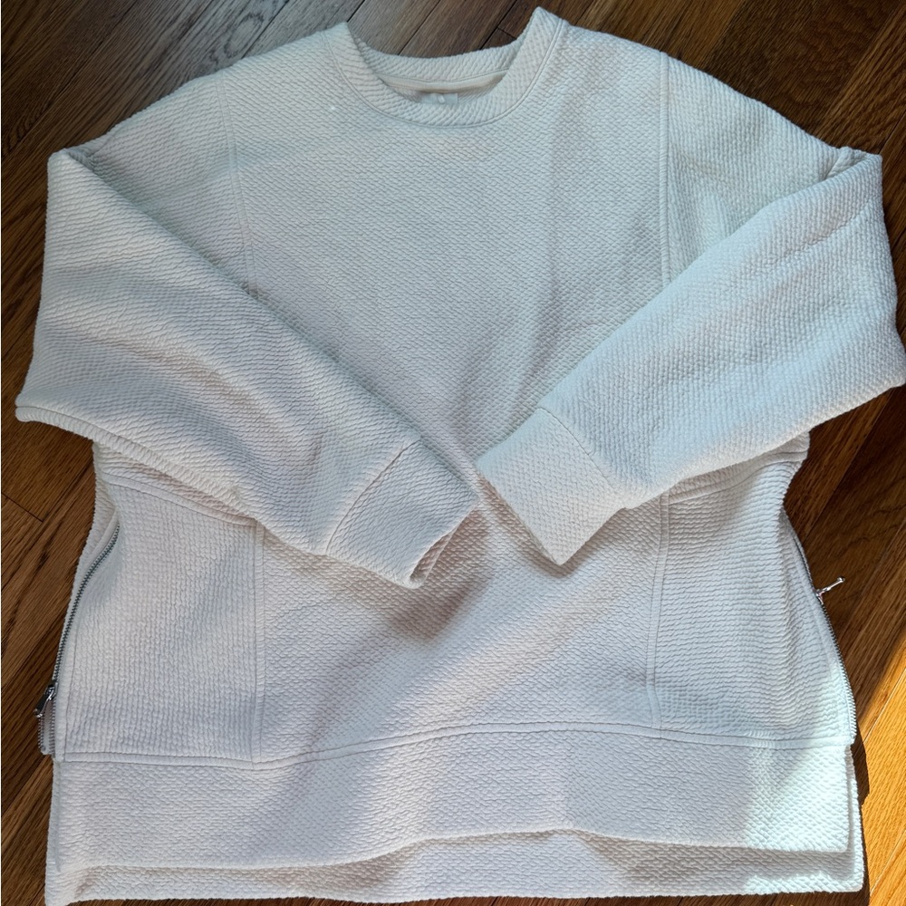 CALIA by Carrie Underwood Cream Textured Tunic